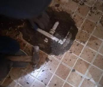 尖山卫生间漏水维修公司为您分享下卫生间渗水如何处理及注意事项
